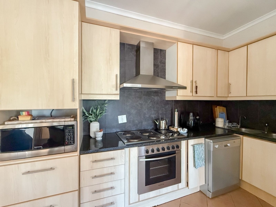3 Bedroom Property for Sale in Kosmos Ridge North West